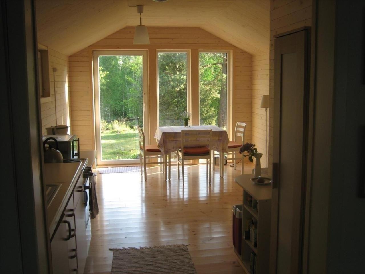 Ferienhaus In Malilla Boote Sauna See Buitenkant foto